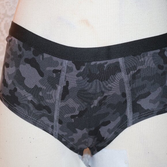 MeUndies Other - MeUndies ladies black/gray camo Hipster size small *last one*